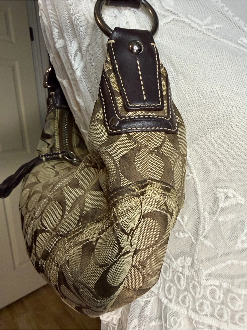 Vintage mini Coach Signature Canvas Hobo Brown_2